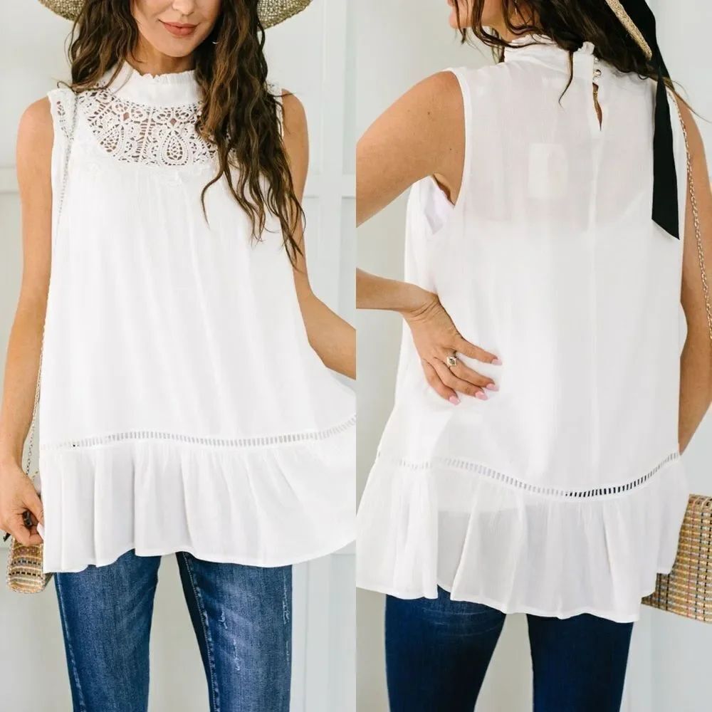 NWT And The Why Sleeveless Mock Neck Blouse Keyhole Back White Size Medium